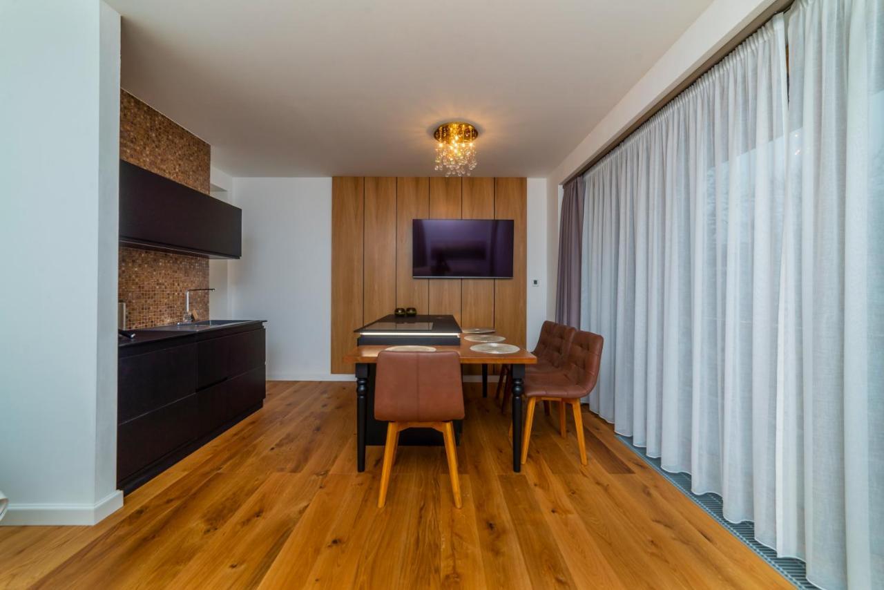 Apartman Alexander Tatranská Lomnica Eksteriør bilde